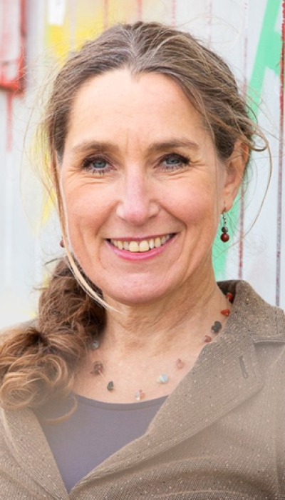 Margot-paint-pasfoto-2.png